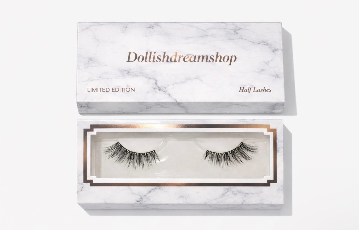 Ms.Trendsetter cat eye half lash
