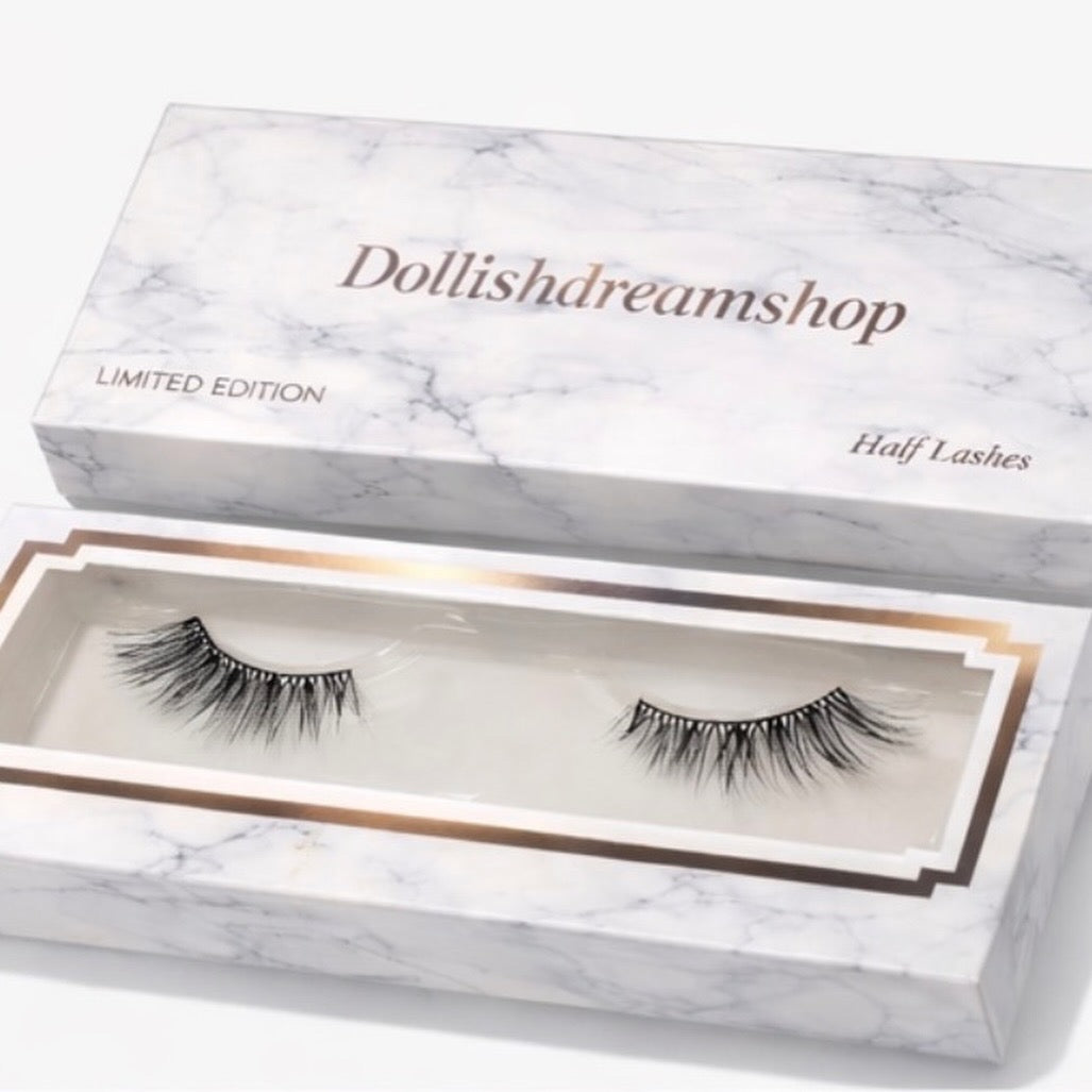 Ms.Trendsetter cat eye half lash